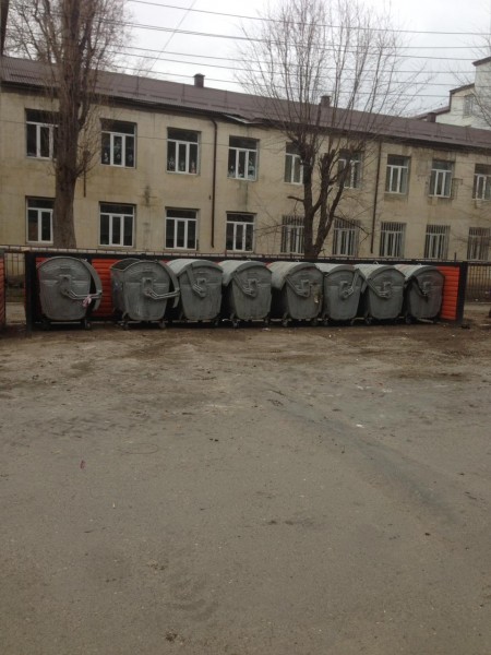 Дагнаследие приняло участие в общегородском субботнике по вывозу мусора в Махачкале